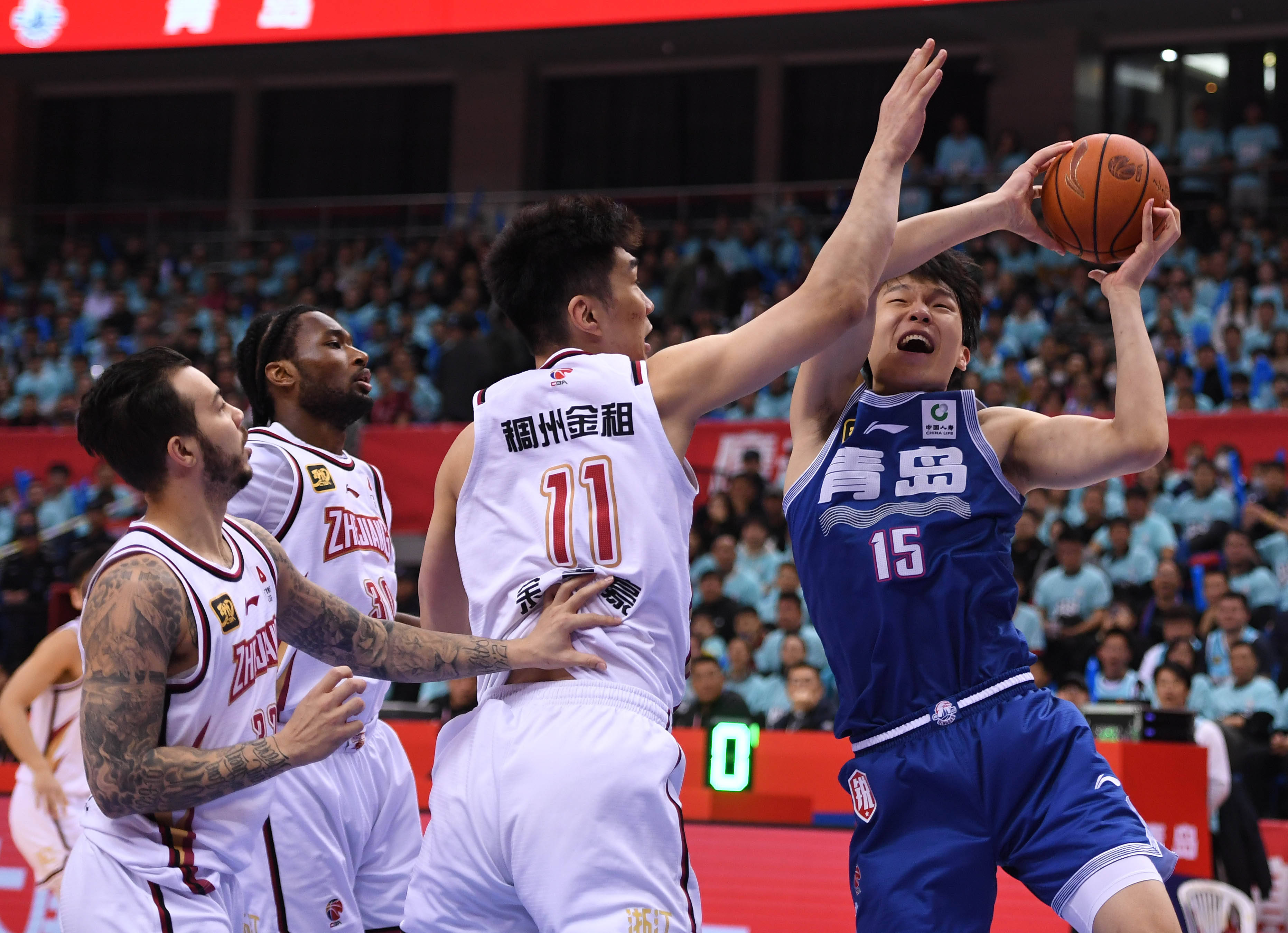 泰国足总杯
_刘维伟回归杨瀚森24+11 青岛2-1浙江进八强战广厦