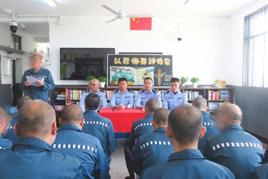 皇冠信用网登3_男子在上海监狱服刑11年皇冠信用网登3,出狱前才得知两位家人已病逝...极大生活困境,他深深担忧→