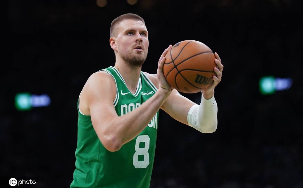 世界球会冠军杯2025_三方交易世界球会冠军杯2025!凯尔特人送出波尔津吉斯 得到尼昂+次轮