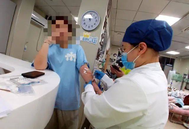 皇冠信用網开户_上海一女子开车肇事后皇冠信用網开户,第一件事竟是逃回家喝酒……已被刑拘!