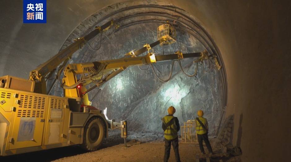 皇家马德里vs马略卡_西安 ⇌ 重庆6小时缩短至2.5小时皇家马德里vs马略卡!西渝高铁有重大进展!