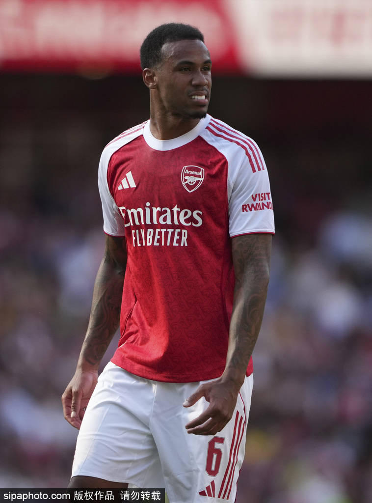 米德尔斯堡vs谢菲尔德联_利物浦转会截止日:四笔重磅交易或将改写2025-26赛季命运