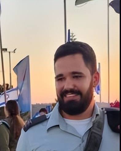 皇冠信用盘代理注册_一命抵一命!敢死队手持56步枪皇冠信用盘代理注册,打死一名以军少校,进地道前阵亡