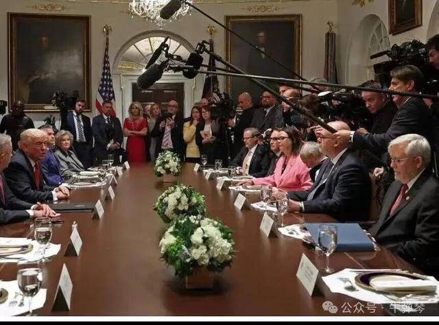 皇冠信用盘代理注册
_他被特朗普当众羞辱皇冠信用盘代理注册
,全场都在哄笑