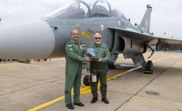 皇冠信用盘开户
_300架歼15坠毁皇冠信用盘开户
，中国三航母无机可用？印度人：我们又赢了