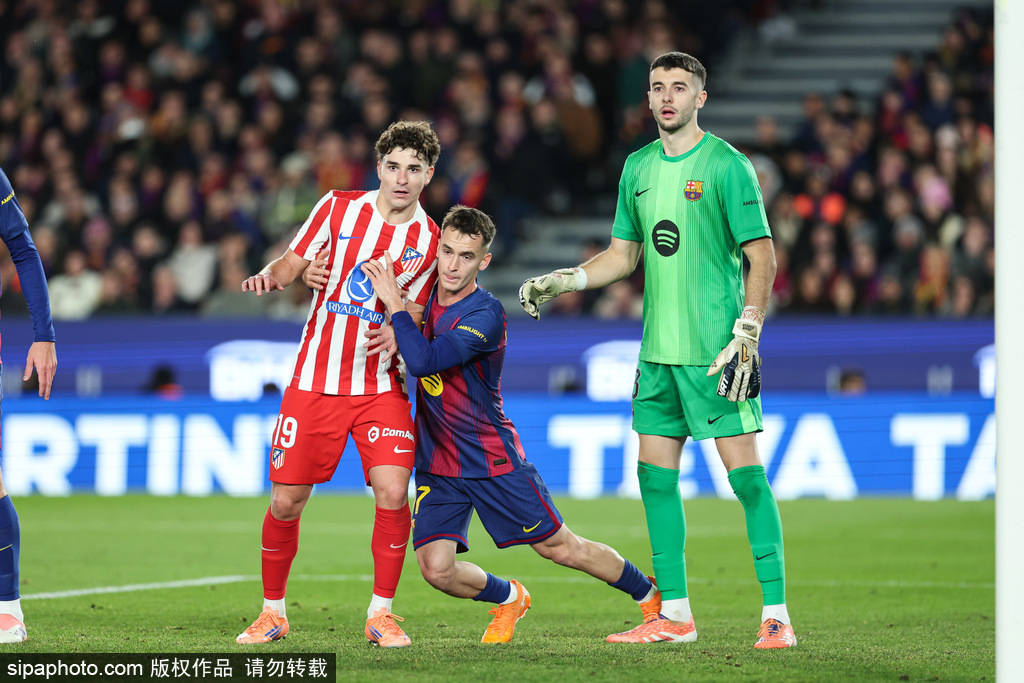 波多黎各 vs 牙买加_西甲-拉菲尼亚破门奥尔莫建功 莱万丢点巴萨3-1逆转马竞