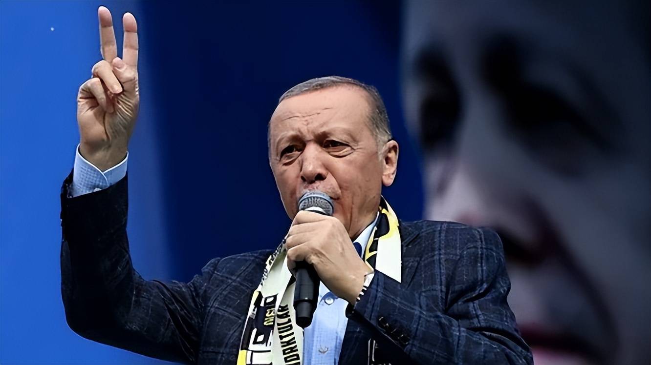 皇冠信用登1_乌克兰墙倒众人推？俄乌冲突即将落幕之际皇冠信用登1，俄油轮在黑海再次遭袭，土耳其总统：不能容忍