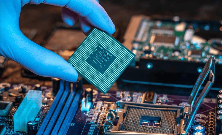 新2足球网址_中国坚决不买了新2足球网址，白宫后知后觉，转头宣布对华加税