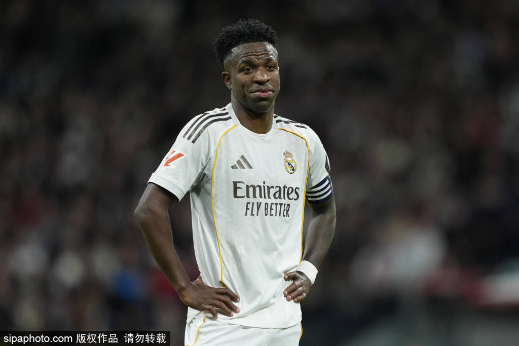 皇冠信用登3代理_C罗25年41球收官皇冠信用登3代理，生涯年度最多进球13年在皇马69球，明年进几个？