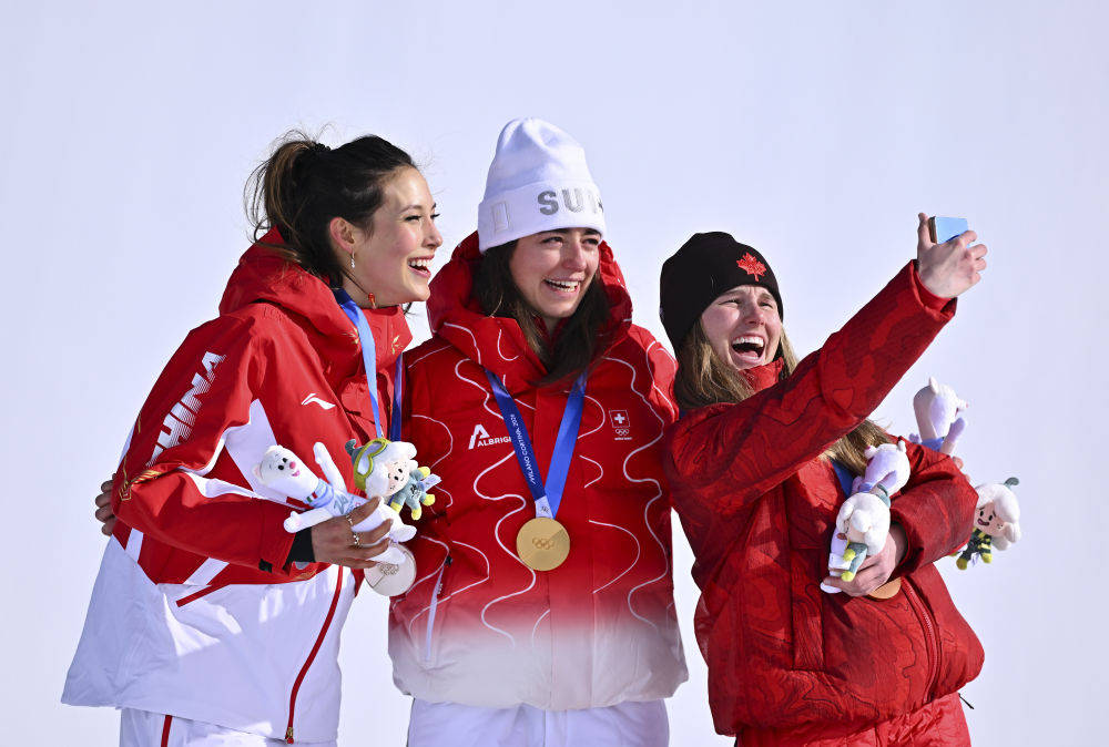 怎么申请皇冠信用网_谷爱凌回应美国选手争议:体育应该成为团结的通用语言